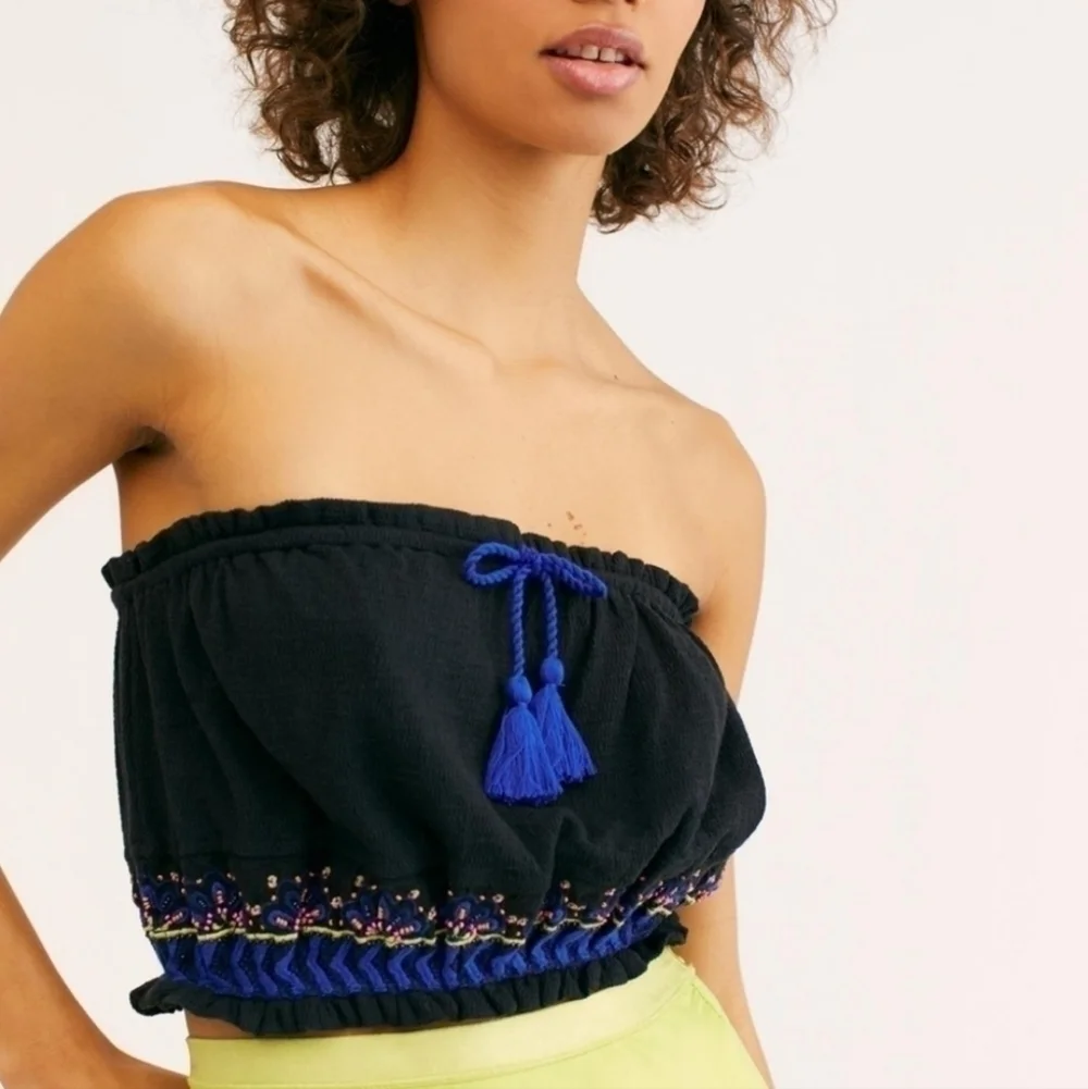 NWT Free People No More Tears Embroidered Front Tie Tassle Tube Bandeau Top Sz M